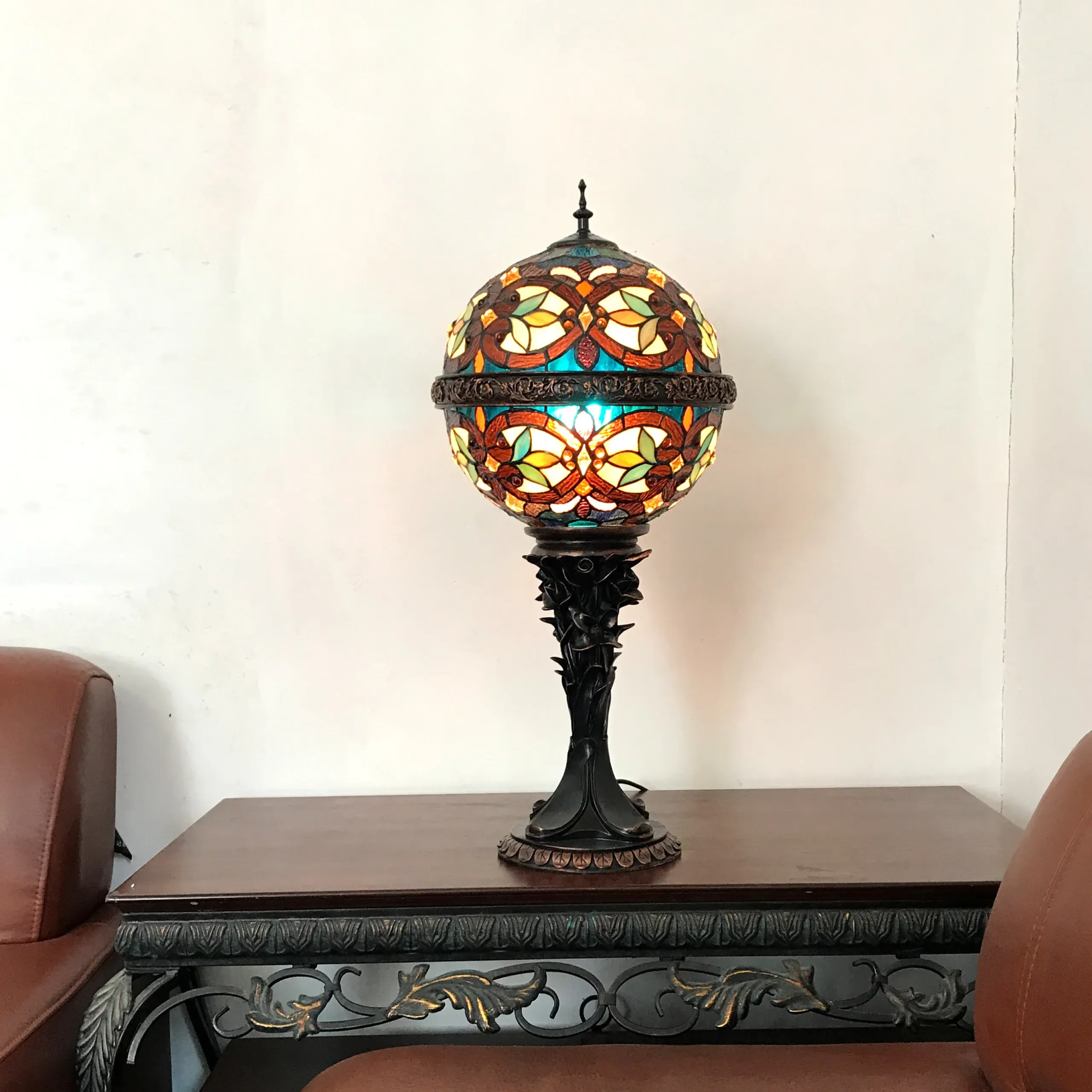 CARMEN Tiffany-style 1 Light Victorian Table Lamp 11" Shade - Image 3